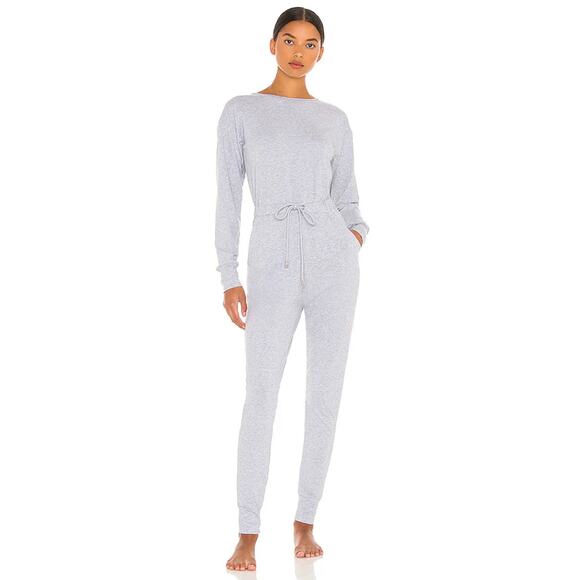 Revolve Lovers + Friends Vela Lounge Jumpsuit Sz Medium NWT - Picture 1 of 3